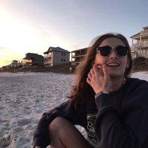 Meet your Posher, Madison